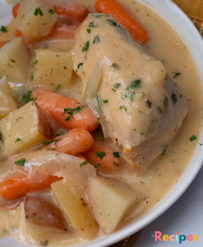 cream of chicken soup and ranch dressing mix 10-Minute Creamy Crockpot Ranch Chicken